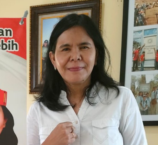 ERNAWATY TAMPUBOLON, S.T., M.Th.